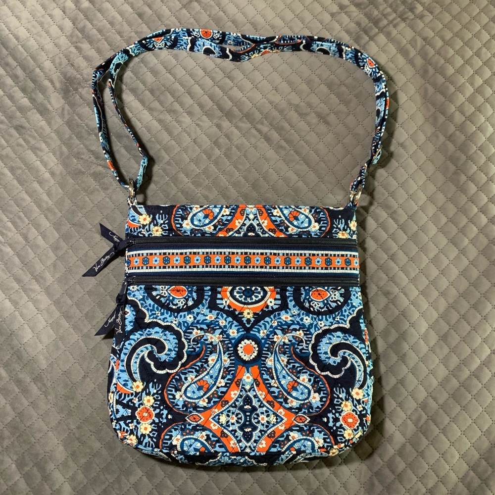 Vera Bradley Triple Zip Hipster